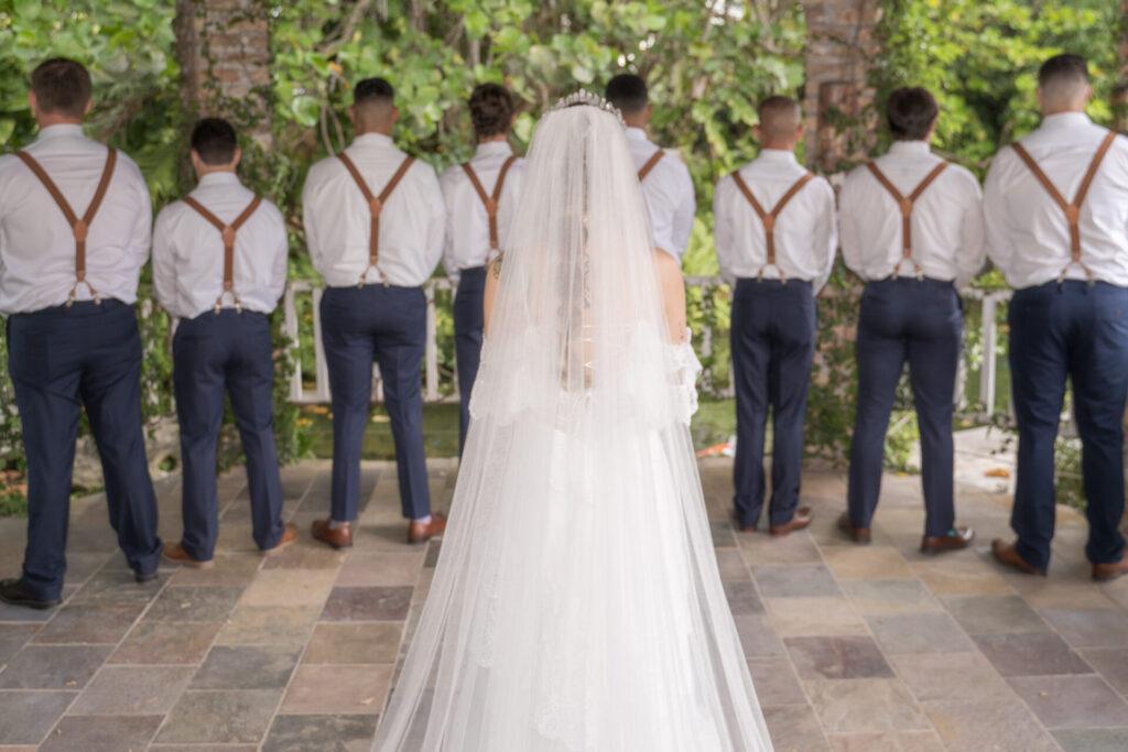 Traditional American wedding photography picture